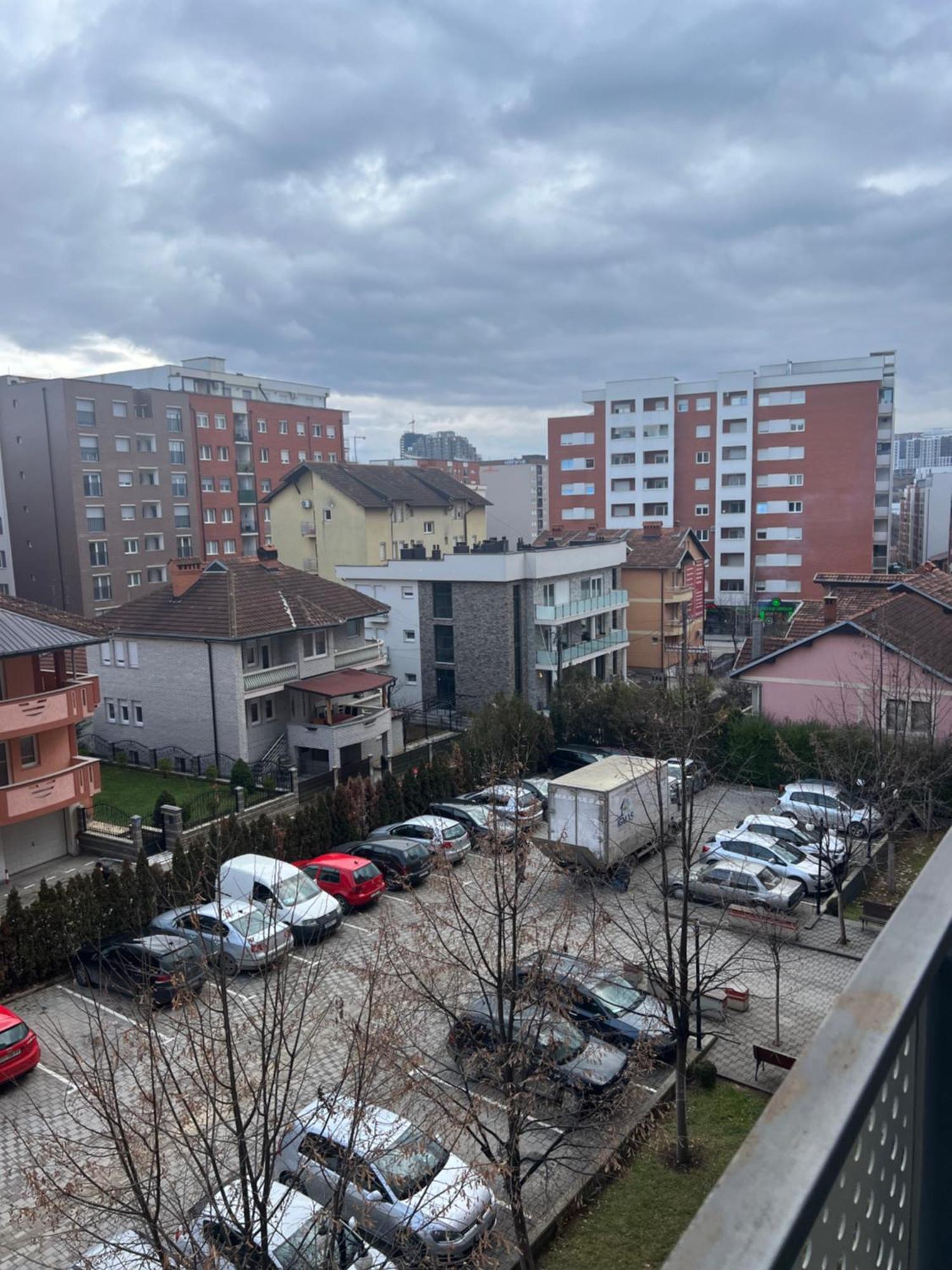 Prishtina Apartments Pristina Exterior photo